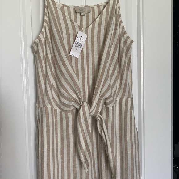 NWT Loft Outlet Tie Front Striped Linen Blend Tan & White Jumpsuit Size S - Picture 2 of 11